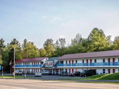 Rodeway I-93 Inn *